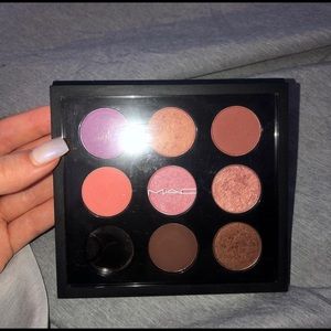 Mac eyeshadow palette